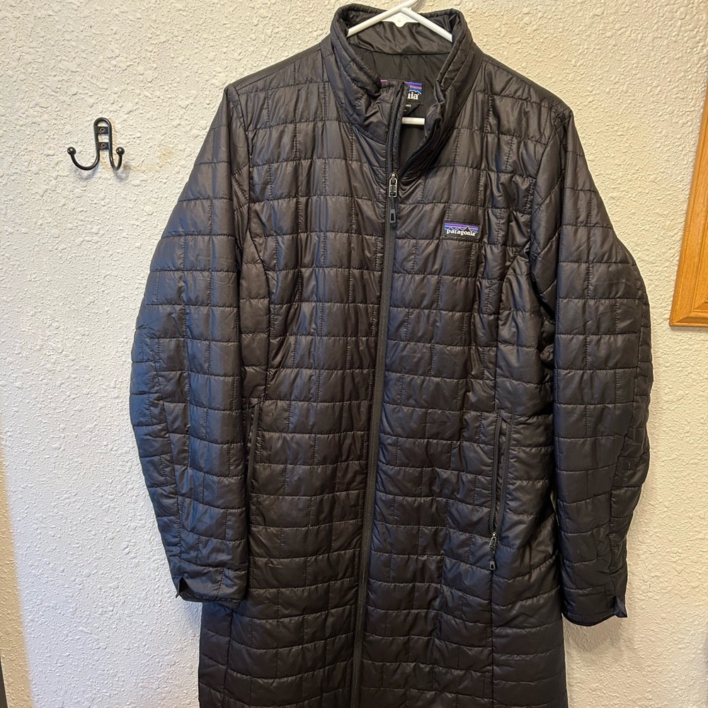 Women’s Nano puff parka. Zero flaws, black, size XL.
